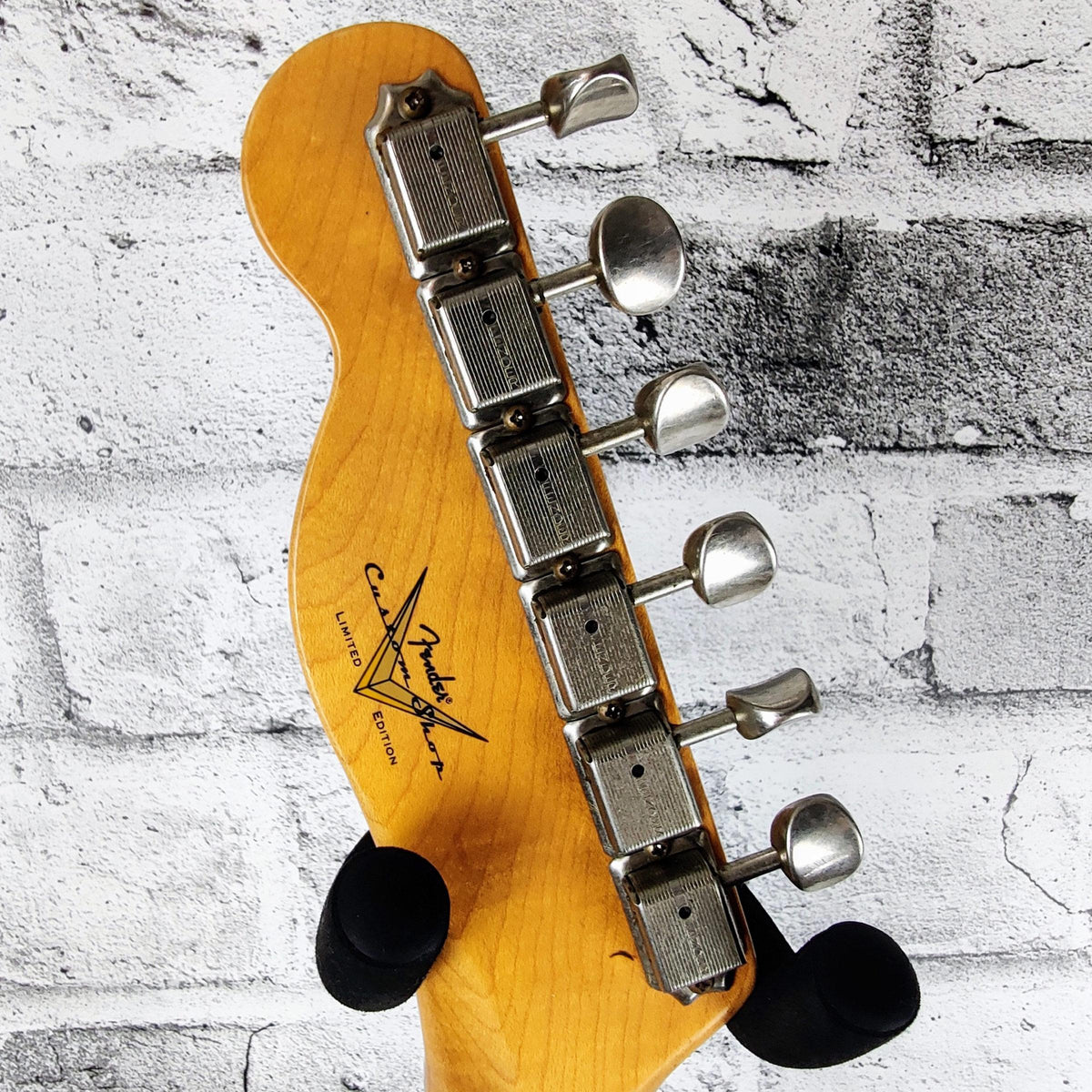 Fender Custom Shop Limited Edition 50s Twisted Tele Custom Journeyman Relic, 1-Piece 2A Flame Maple Neck, Aged Ocean Turquoise