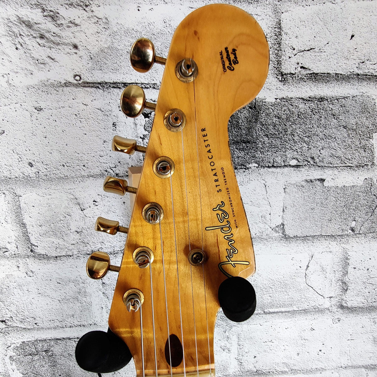 Fender Custom Shop Limited Edition '55 Bone Tone Strat Relic, 2A Flame Maple Fingerboard, Aged Honey Blonde with Gold Hardware