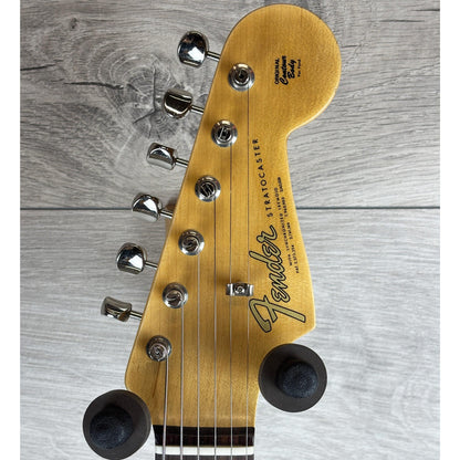 FENDER Custom Shop 1965 Journeyman Custom Relic Stratocaster, Aged 3-Tone Sunburst