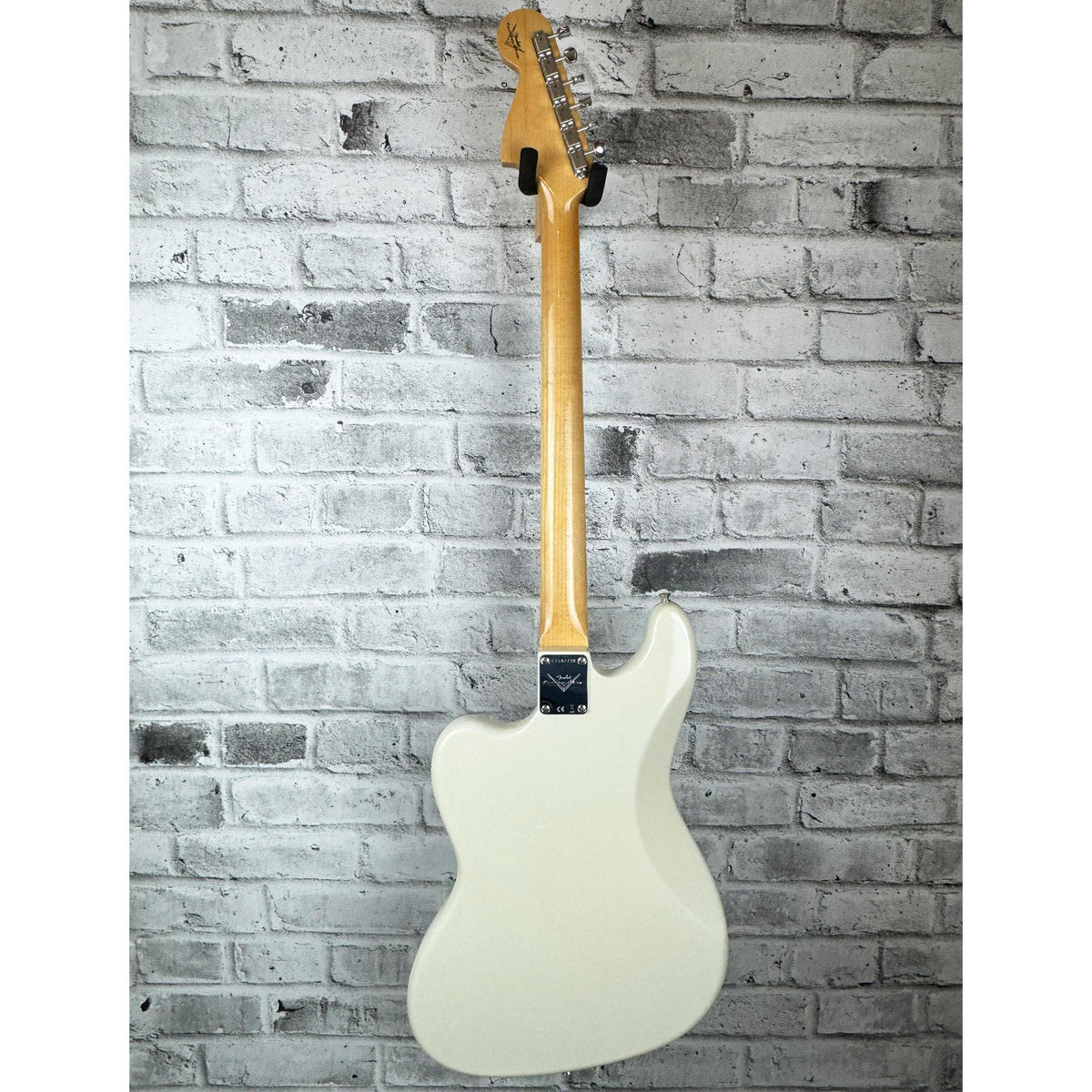 FENDER Custom Shop Bass VI DLX Closet Classic, 3A Rosewood Fingerboard, Aged Olympic White