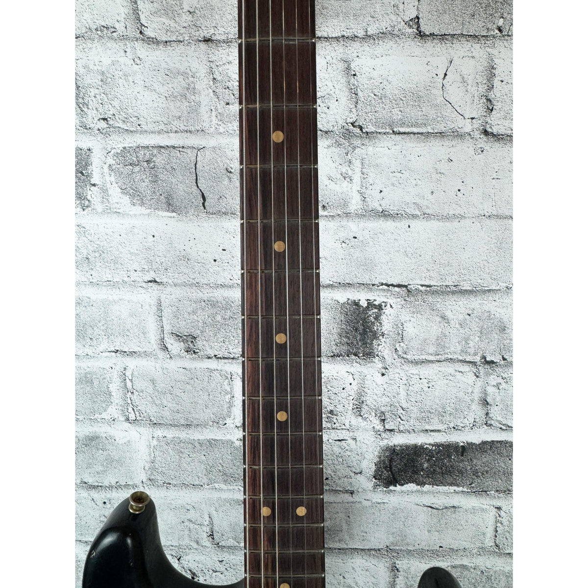 FENDER Custom Shop 1963 Stratocaster Super Heavy Relic, 3A Rosewood Fingerboard, Super Faded Aged Black over 3-Color Sunburst