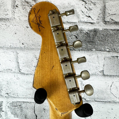 FENDER Custom Shop 1963 Stratocaster Super Heavy Relic, 3A Rosewood Fingerboard, Super Faded Aged Black over 3-Color Sunburst