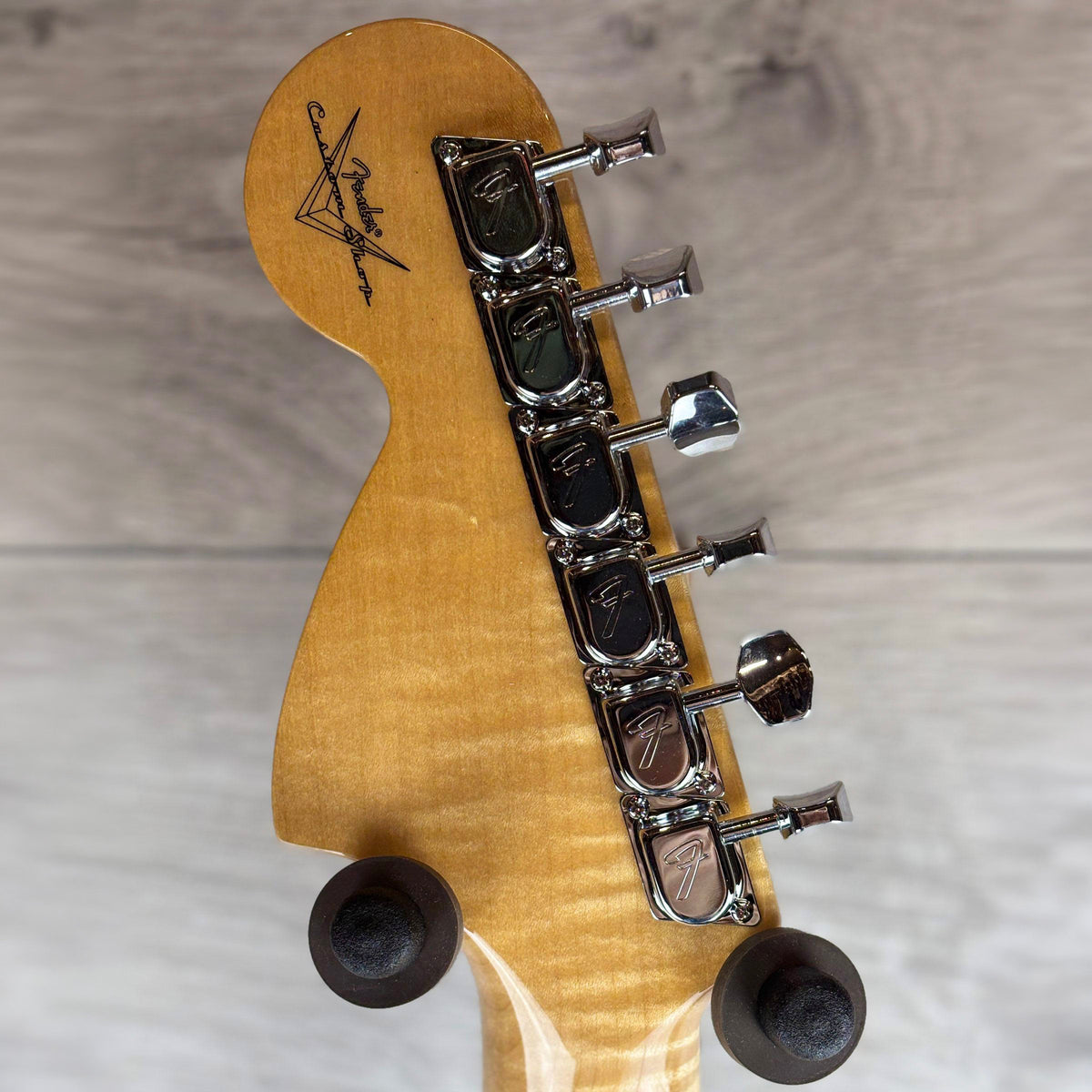 FENDER Custom Shop 69 Stratocaster NOS Rosewood, Floyd Rose HSS, Aged Vintage White