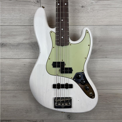 FENDER Custom Shop Limited Edition Jazz Bass Special Journeyman Relic, Rosewood Fingerboard, White Blonde