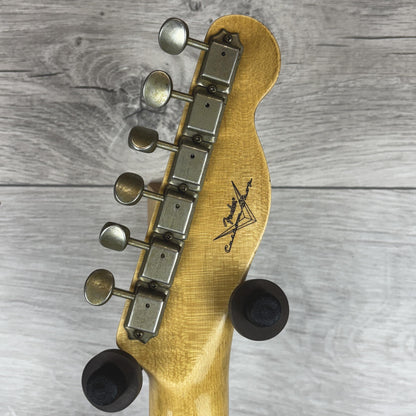 FENDER Custom Shop 1965 Telecaster Custom Left Hand Relic, Maple Neck, Faded 3-Tone Sunburst