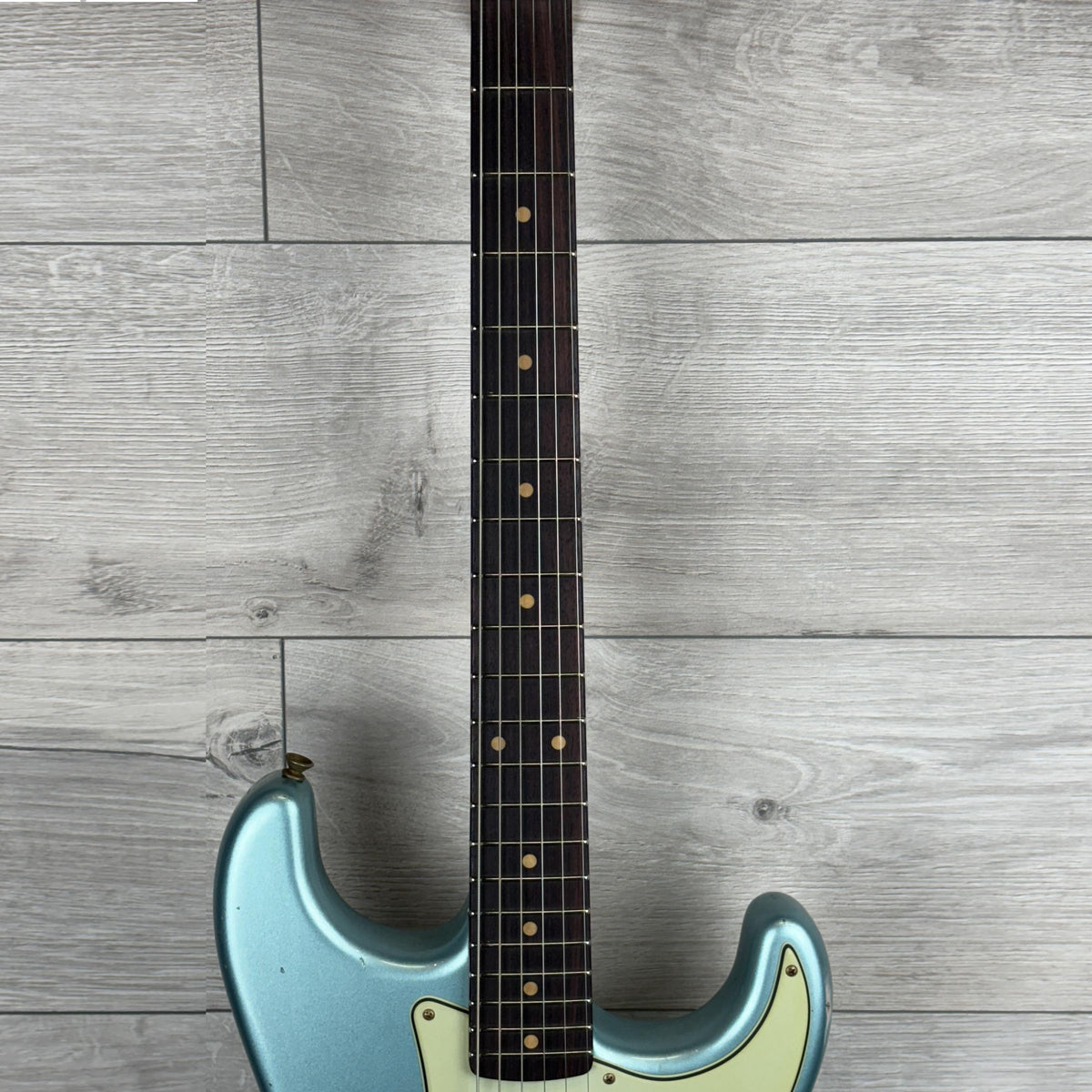 FENDER Custom Shop Limited Edition '59 Stratocaster HSS Relic, Rosewood Fingerboard, Daphne Blue Metallic