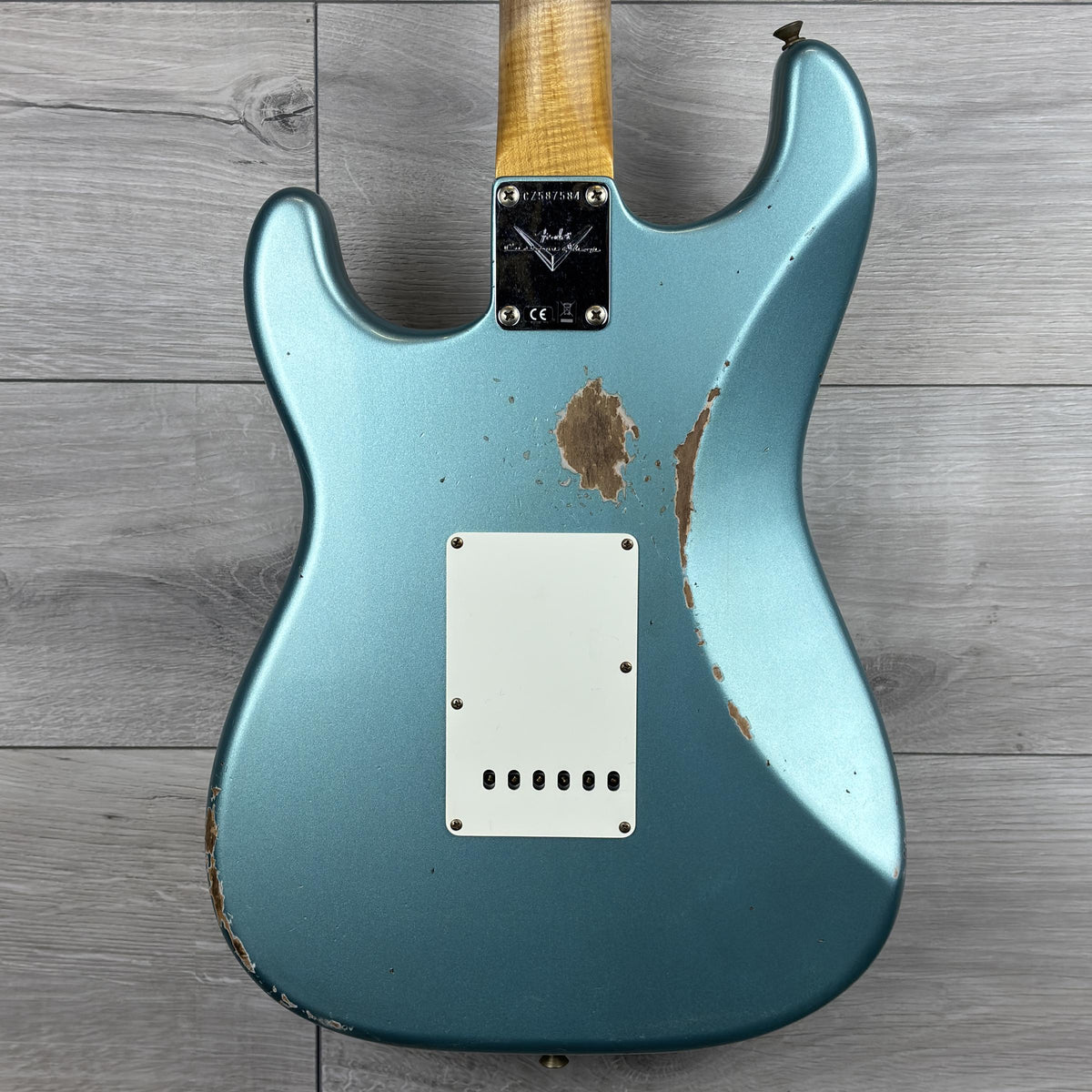 FENDER Custom Shop Limited Edition '59 Stratocaster HSS Relic, Rosewood Fingerboard, Daphne Blue Metallic