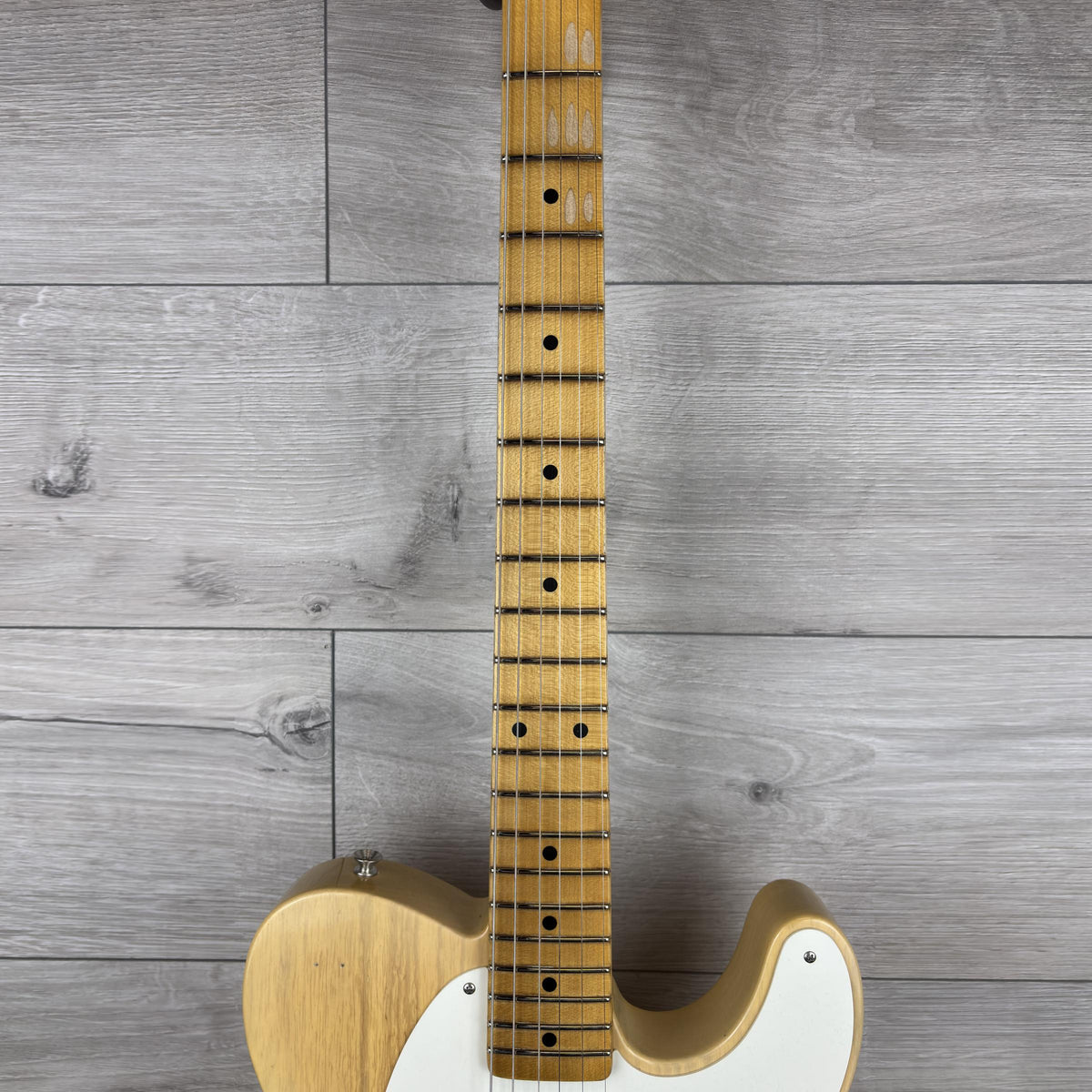 FENDER Custom Shop 1955 Telecaster Journeyman Relic with Closet Classic Hardware, 1-Piece Quartersawn Maple Neck, Super Aged Natural Blonde