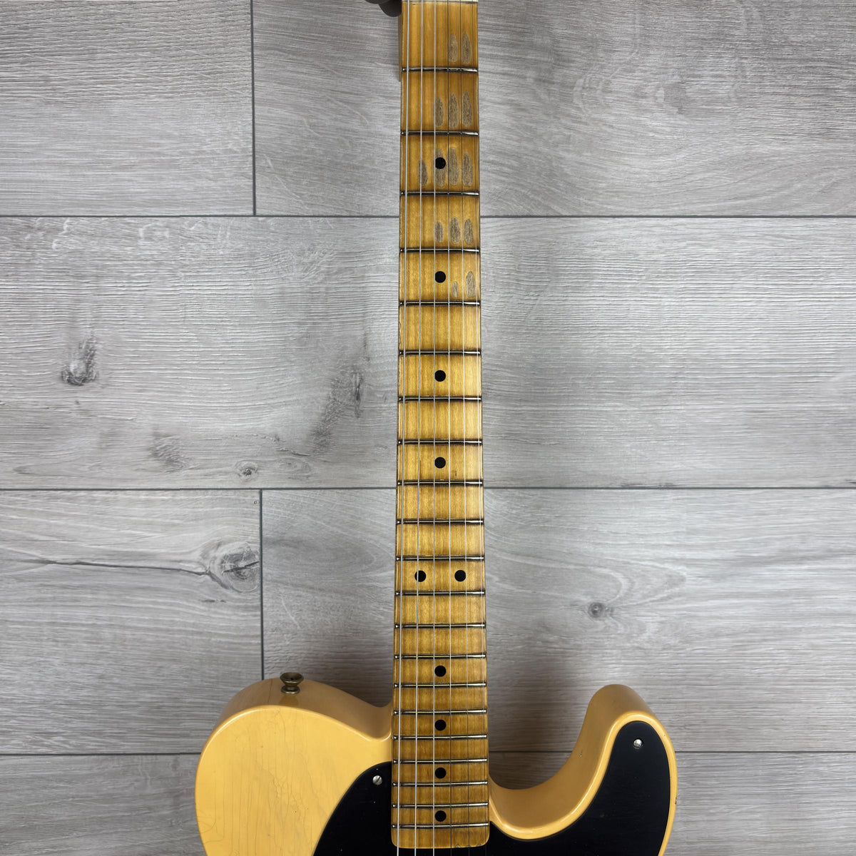 FENDER Custom Shop 51 Nocaster Relic, Faded Aged Nocaster Blonde