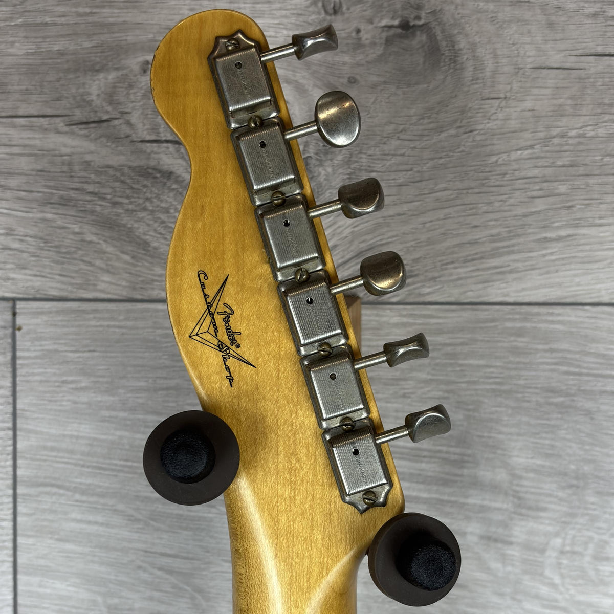 FENDER Custom Shop 51 Nocaster Relic, Faded Aged Nocaster Blonde