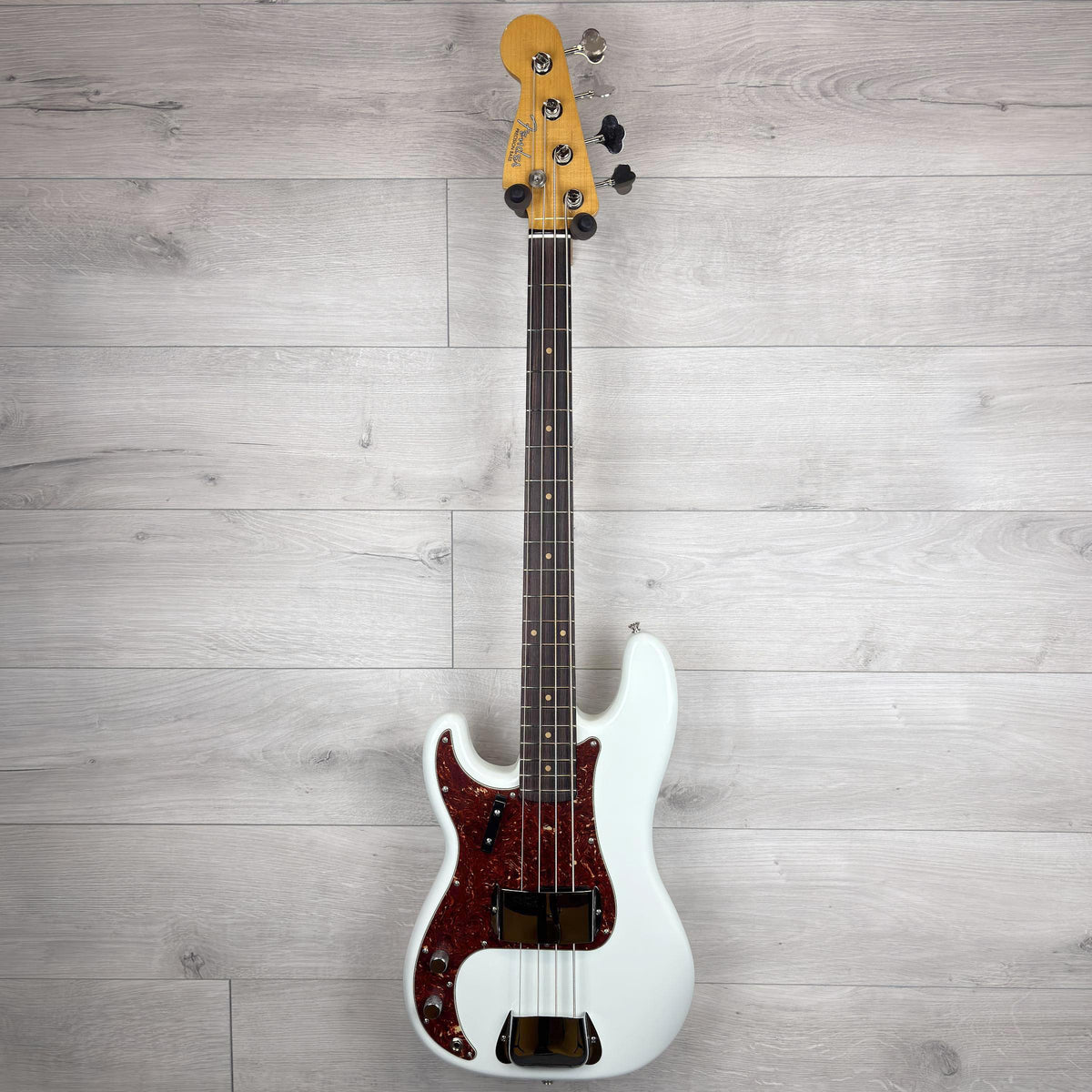 FENDER Custom Shop 1963 P Bass NOS Left-Hand, Olympic White