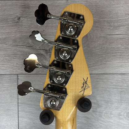 FENDER Custom Shop 1963 P Bass NOS Left-Hand, Olympic White