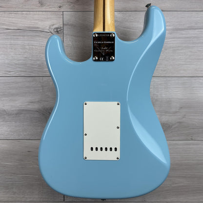 FENDER Custom Shop 1957 Stratocaster NOS, Daphne Blue