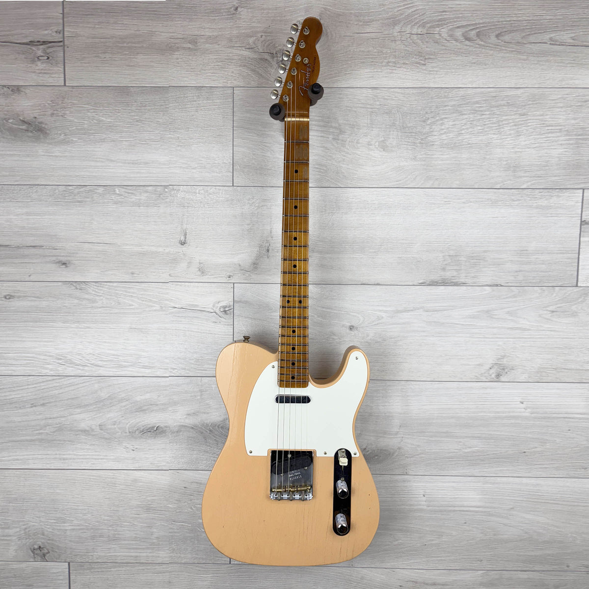 FENDER Custom Shop  Limited Edition Roasted Reverse '50s Telecaster Journeyman Relic, 1-Piece Roasted Quartersawn Maple Neck, Aged Sahara Taupe