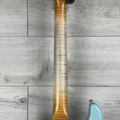 FENDER Custom Shop MasterBuilt Levi Perry Fat ‘64 Stratocaster Journeyman Relic, Faded Aged Daphne Blue