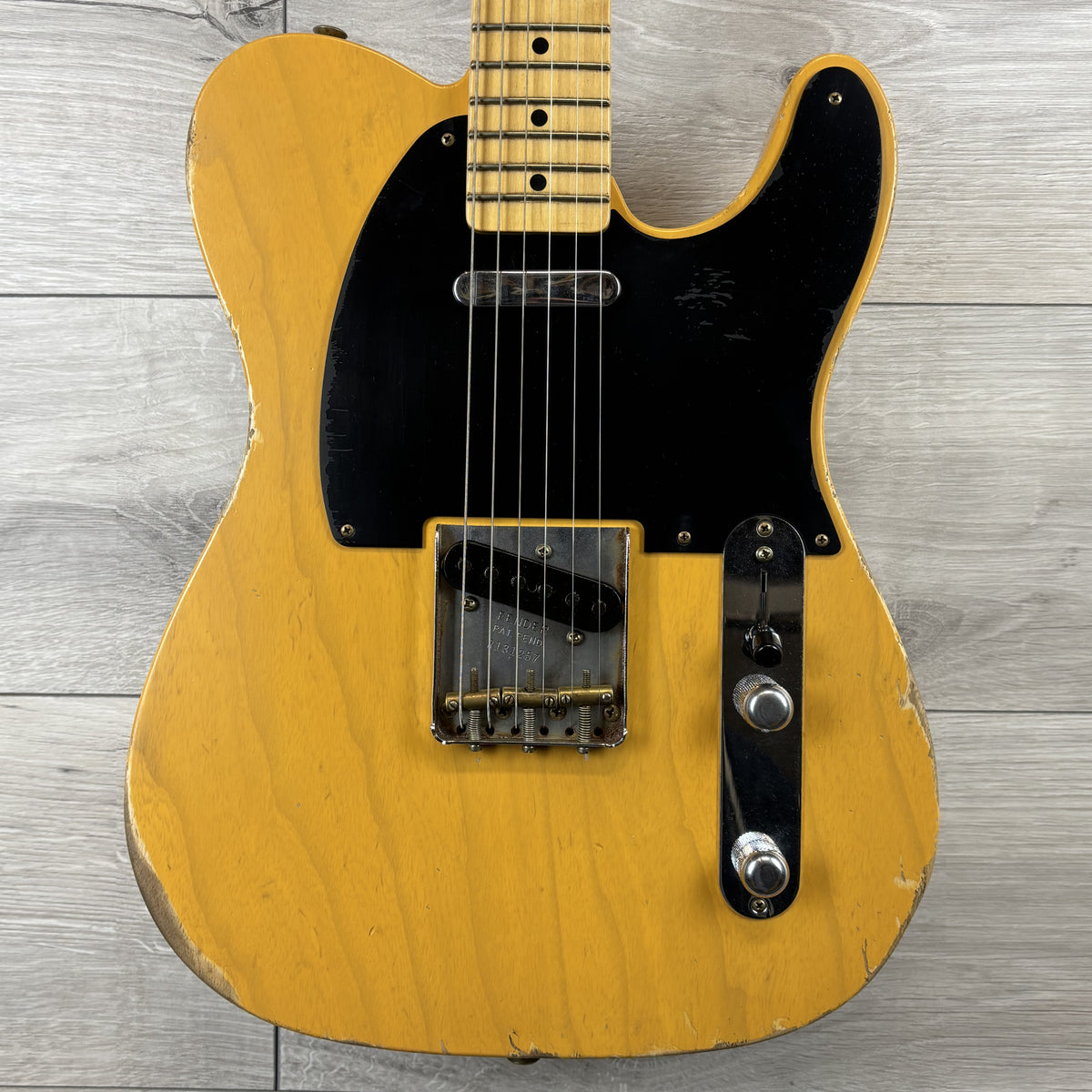 FENDER Custom Shop Masterbuilt David Brown '52 Telecaster Heavy Relic, 1-Piece Maple Neck, Butterscotch Blonde