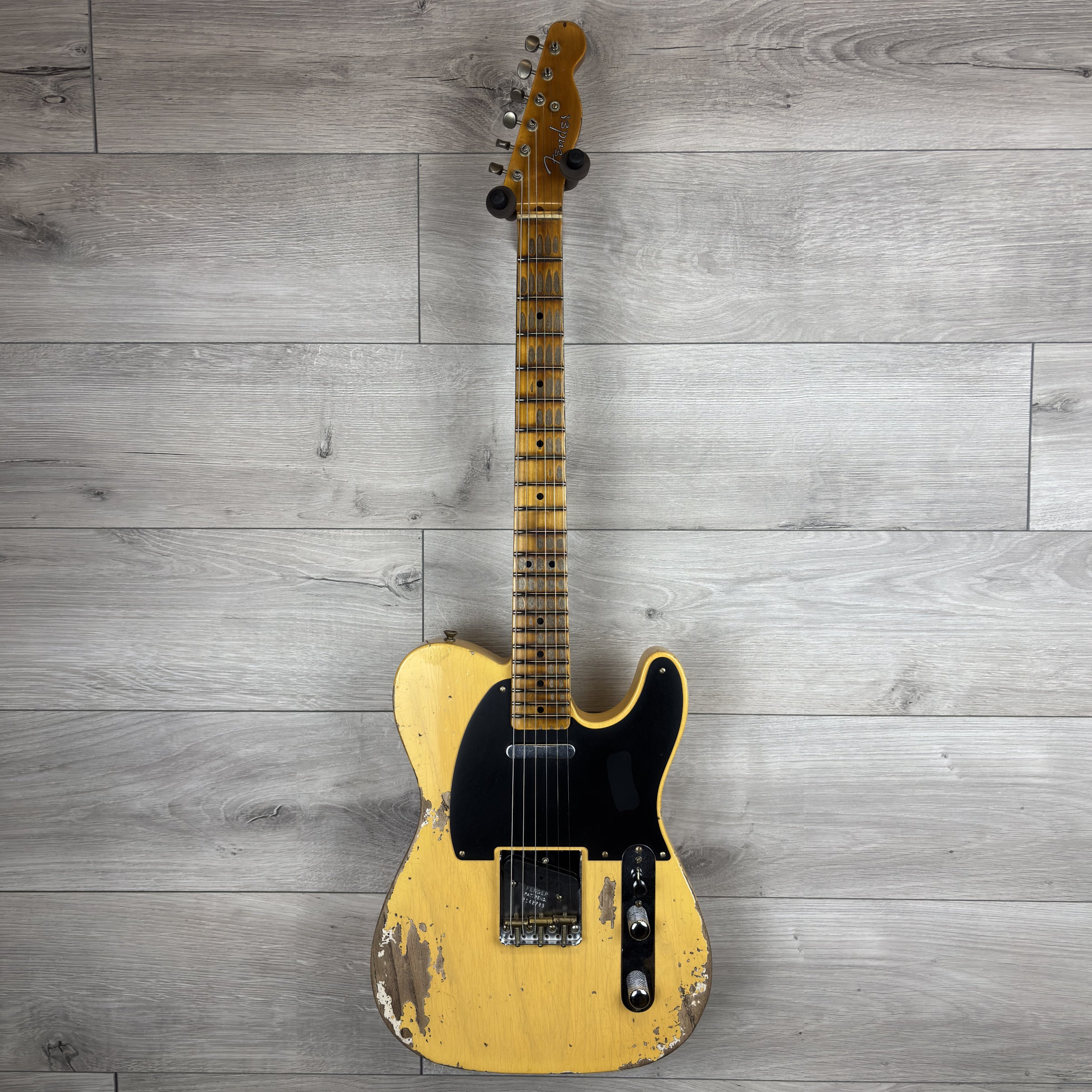 FENDER Custom Shop 1951 Nocaster Heavy Relic, 1-Piece Rift Sawn Maple Neck, Faded Aged Nocaster Blonde