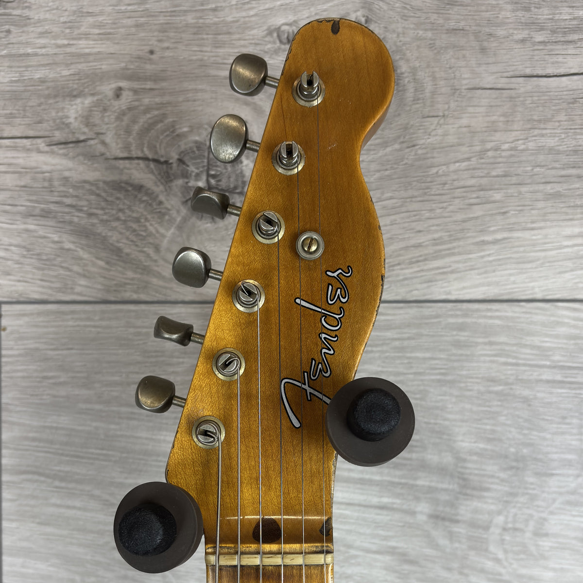 FENDER Custom Shop 1951 Nocaster Heavy Relic, 1-Piece Rift Sawn Maple Neck, Faded Aged Nocaster Blonde