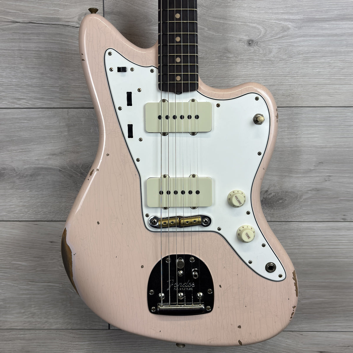 FENDER Custom Shop 1963 Jazzmaster Relic, Rosewood Fingerboard, Aged Shell Pink