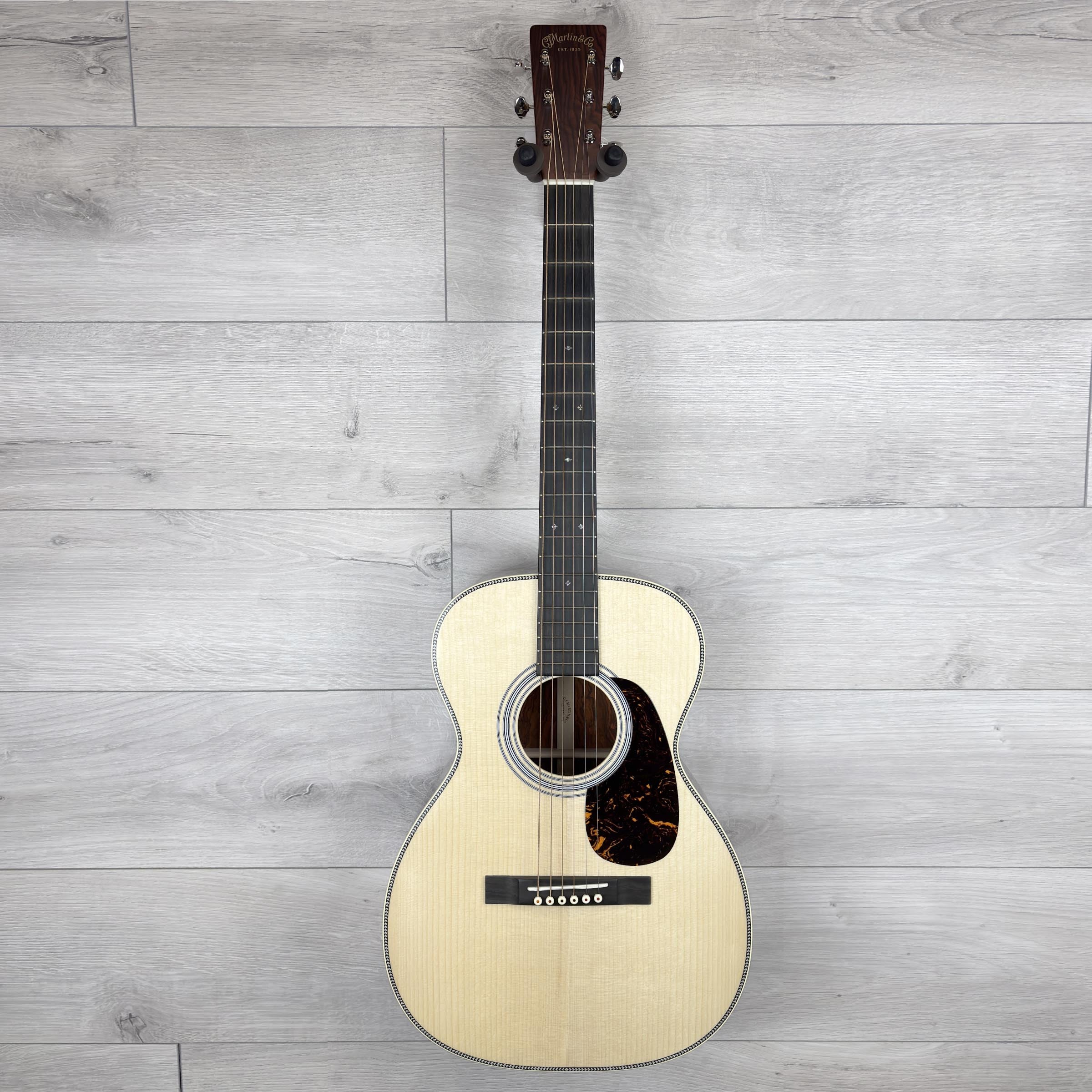 MARTIN Custom Shop Cocobolo Concert 14F Acoustic Guitar, Clear