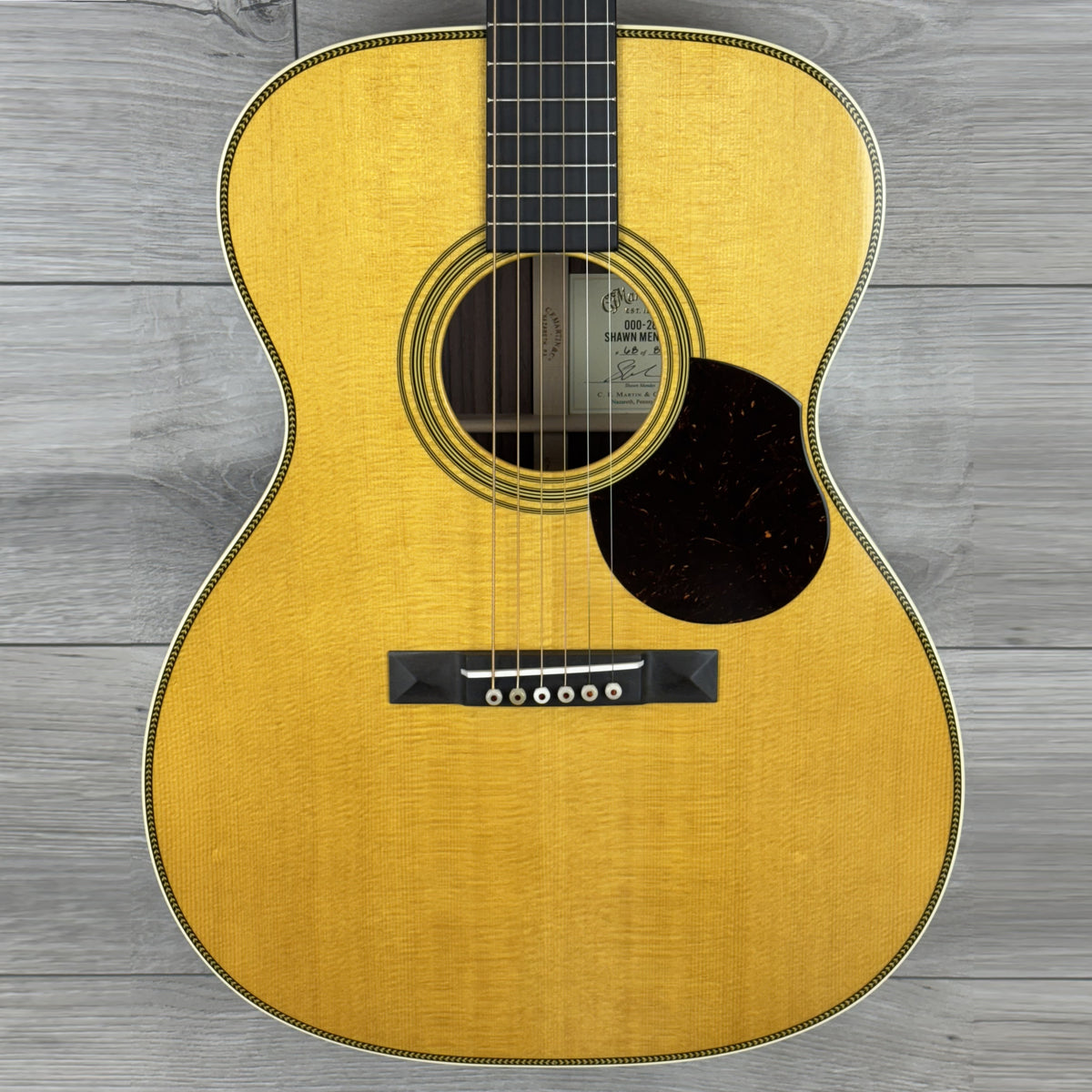 MARTIN Custom Artist 000-28 Shawn Mendes, Antique Toner