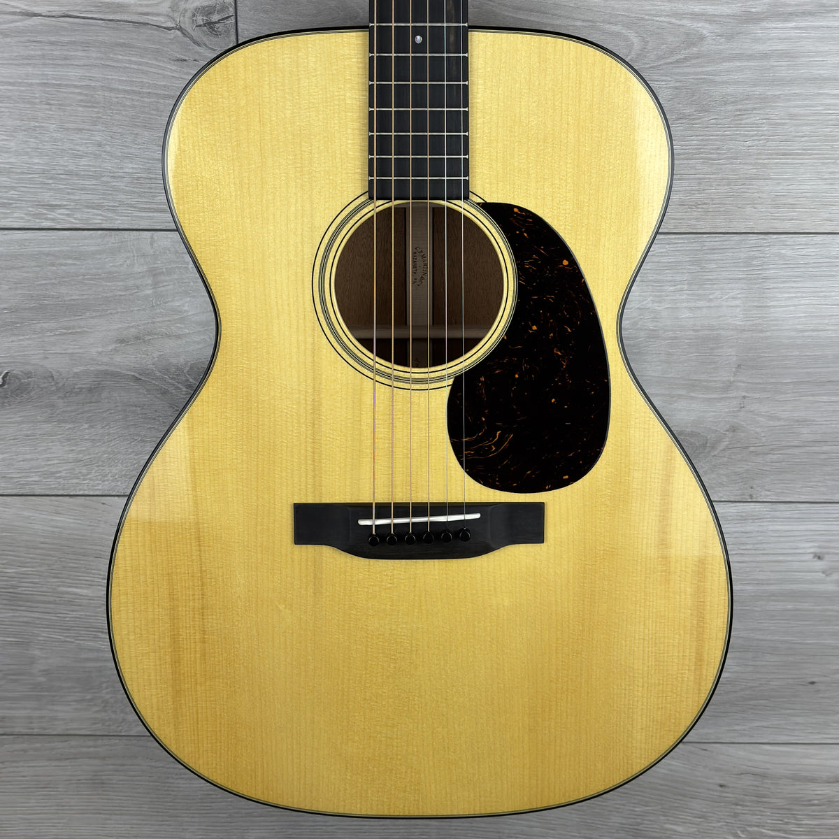 MARTIN Custom Shop 000-18, Aging Toner