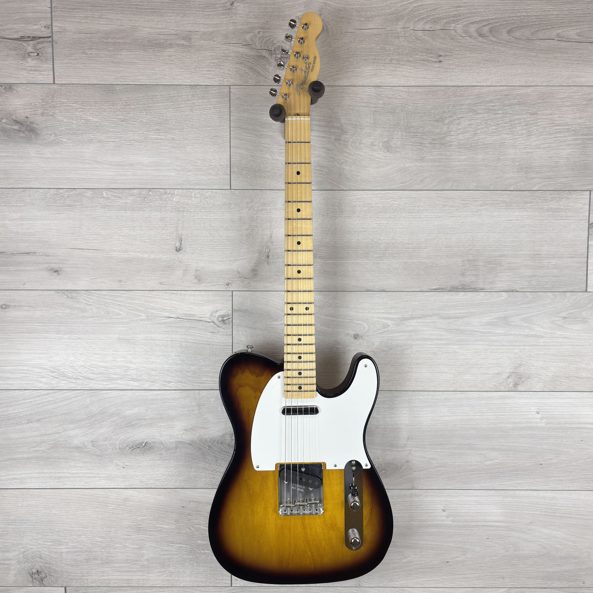 FENDER Custom Shop 54 TELE Closet Classic MN HW, 2-Tone Sunburst