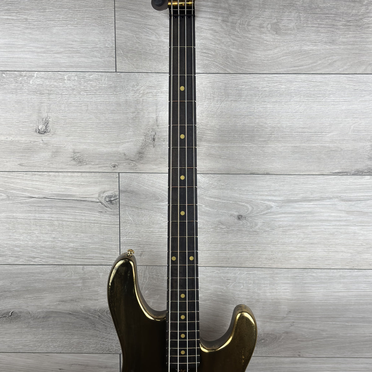 ERNIE BALL MUSIC MAN 50th Anniversary Stingray Bass, Molten Gold