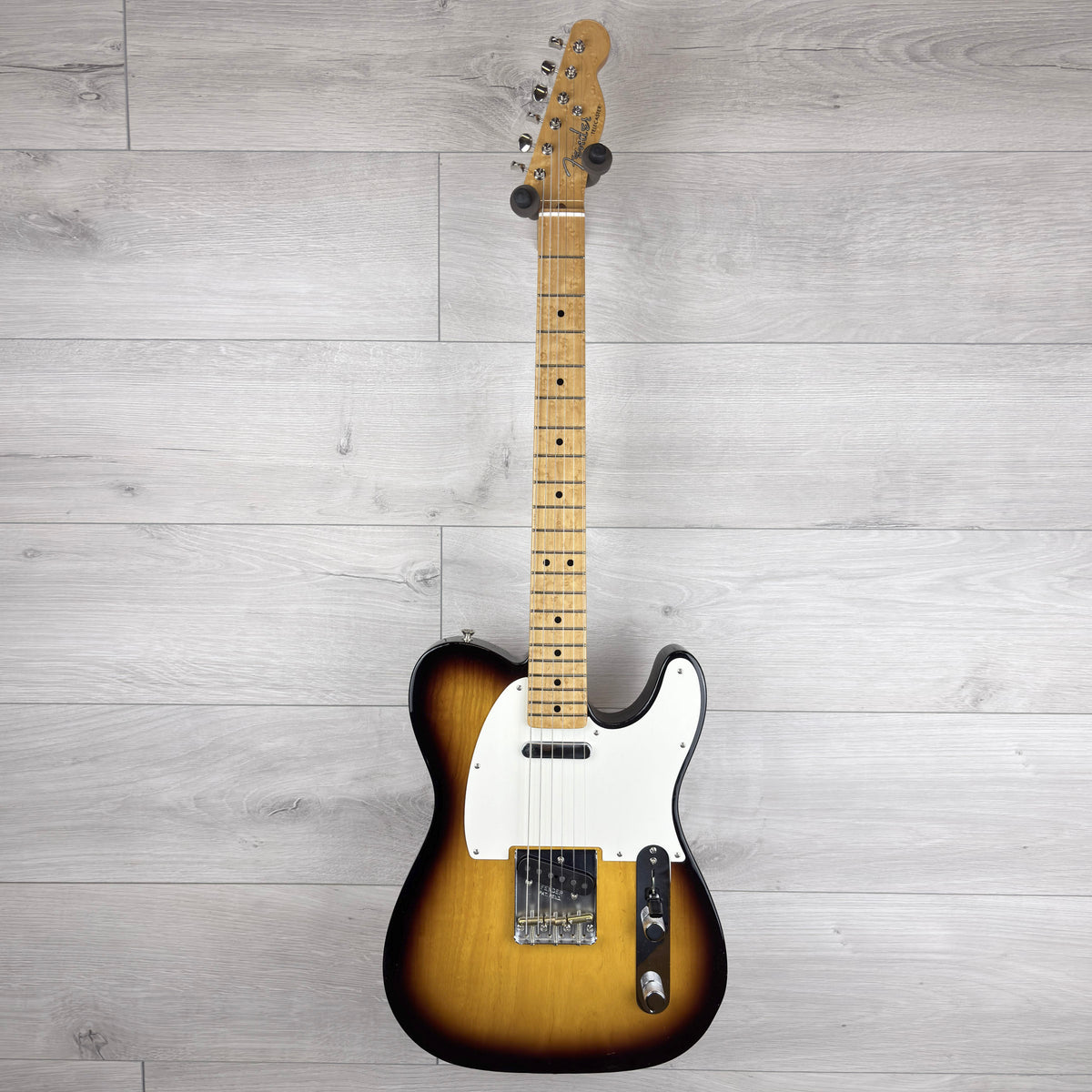FENDER Custom Shop 50S Telecaster NOS Master Built Paul Waller, 2-Color Sunburst