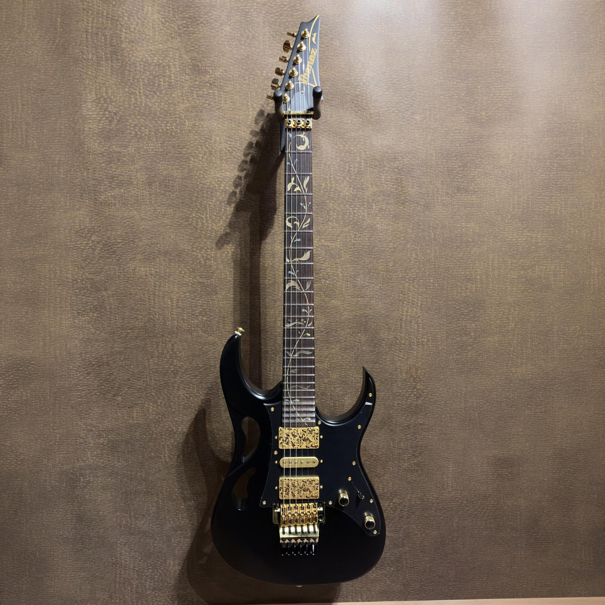 Ibanez PIA3761 XB – Noir Onyx  (Instrument d’occasion)