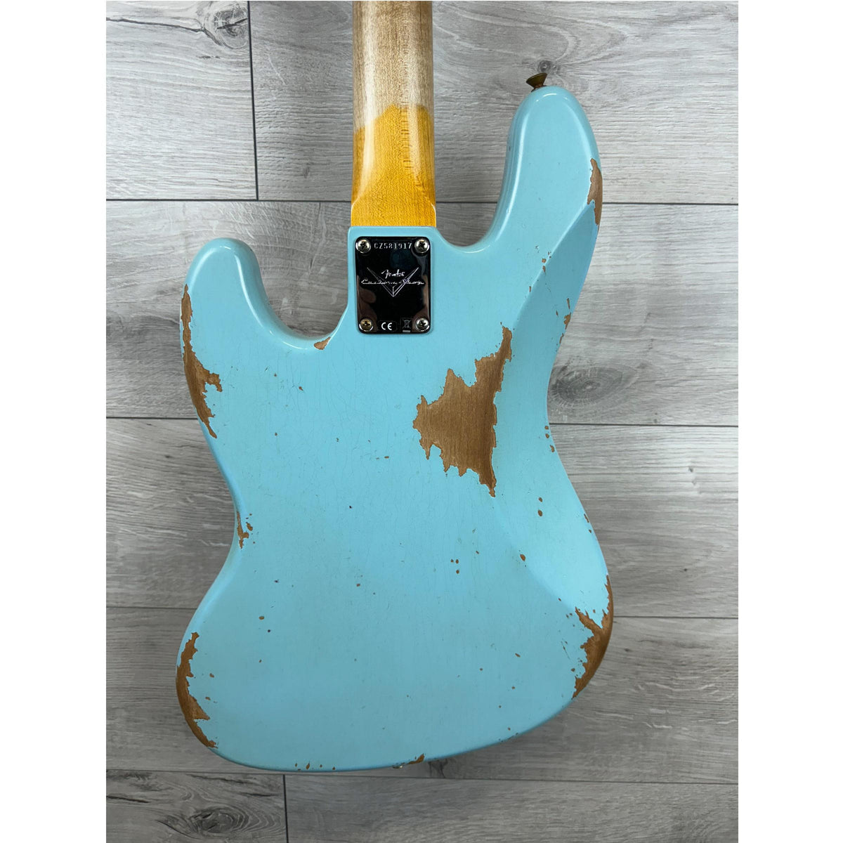 Fender Custom Shop 1961 Jazz Bass Heavy Relic, 3A Rosewood Fingerboard, Faded Aged Daphne Blue