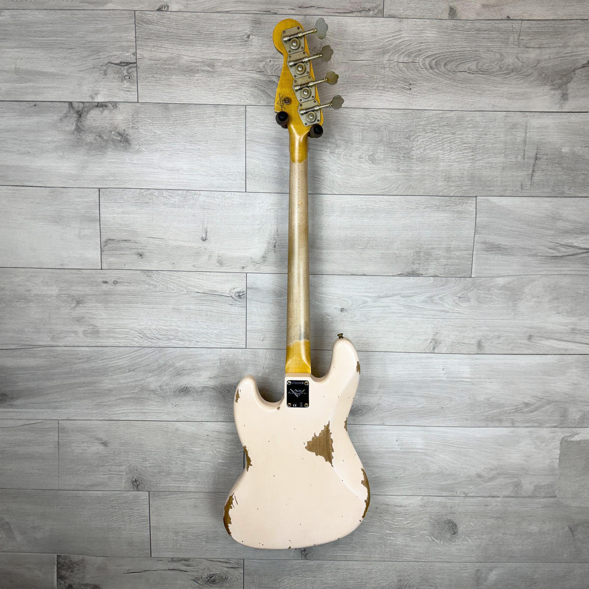 FENDER 1961 Jazz Bass Heavy Relic, 3A Rosewood Fingerboard, Super Faded Aged Shell Pink