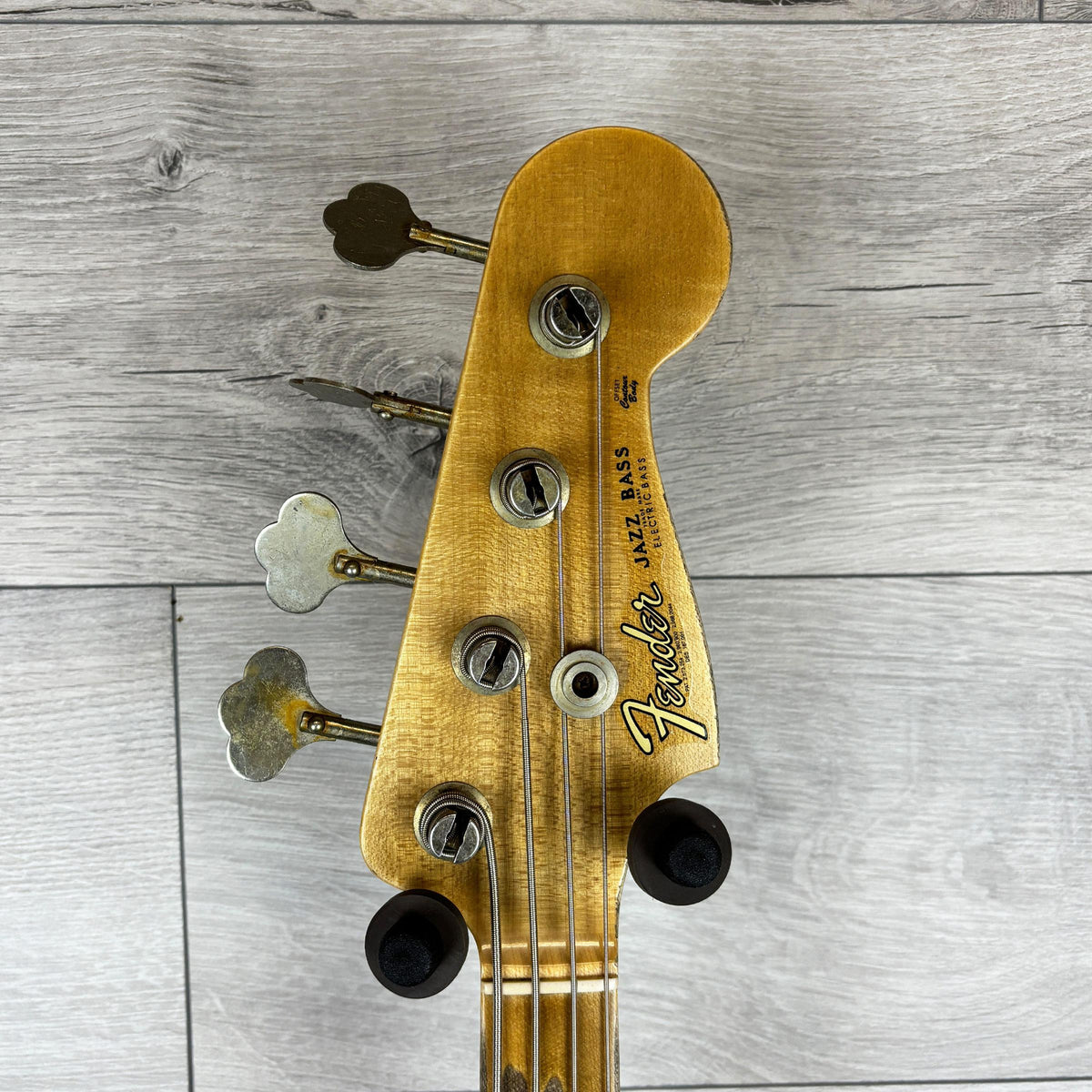 FENDER Custom Shop Limited Edition P-Jazz Bass Relic, 1-Piece Quartersawn Maple Neck Fingerboard, Aged Cimarron Red