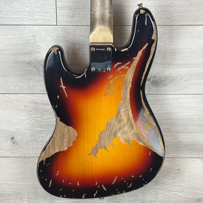 FENDER Custom Shop Jaco Pastorius Tribute Fretless Jazz Bass, Rosewood Fingerboard, 3-Color Sunburst