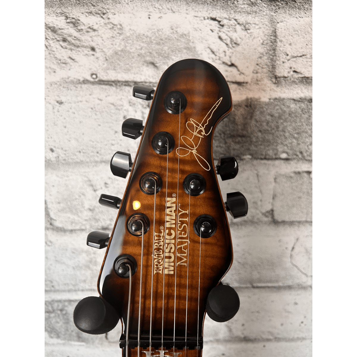Ernie Ball Music Man Signed John Petrucci Limited-edition Maple Top Majesty 7-string Electric Guitar - Spice Melange