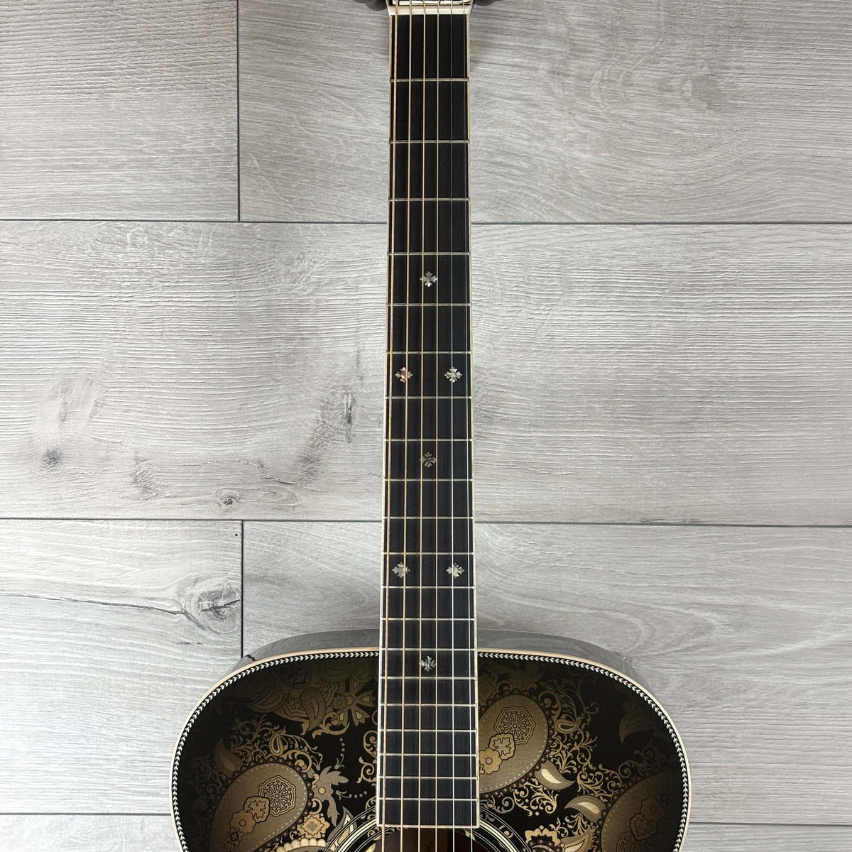 MARTIN Custom Shop M Paisley Ember Burst Acoustic-Electric Guitar