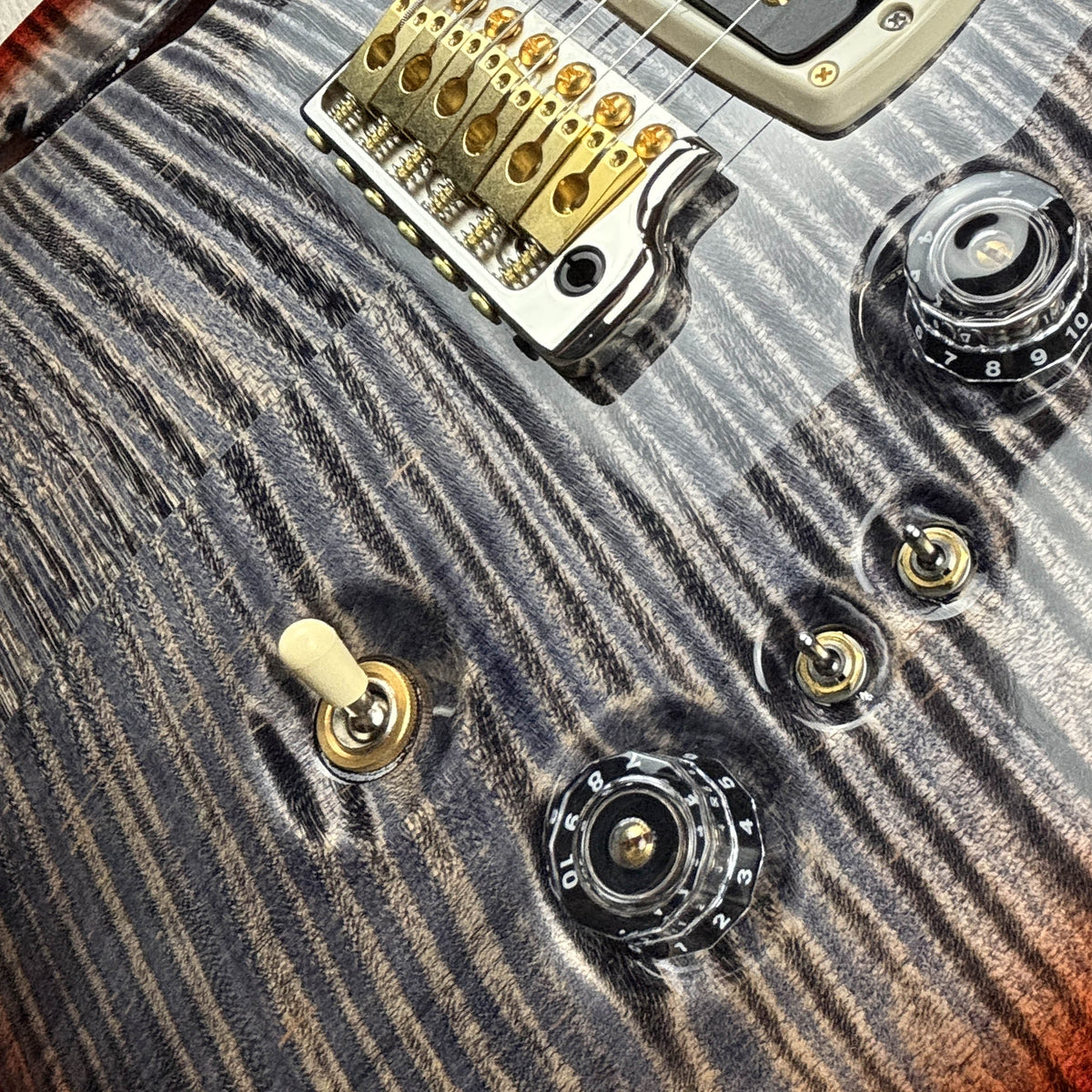 PRS 40th Anniversary Custom 24-08 Semi-Hollow Limited Edition, Charcoal Cherry Burst