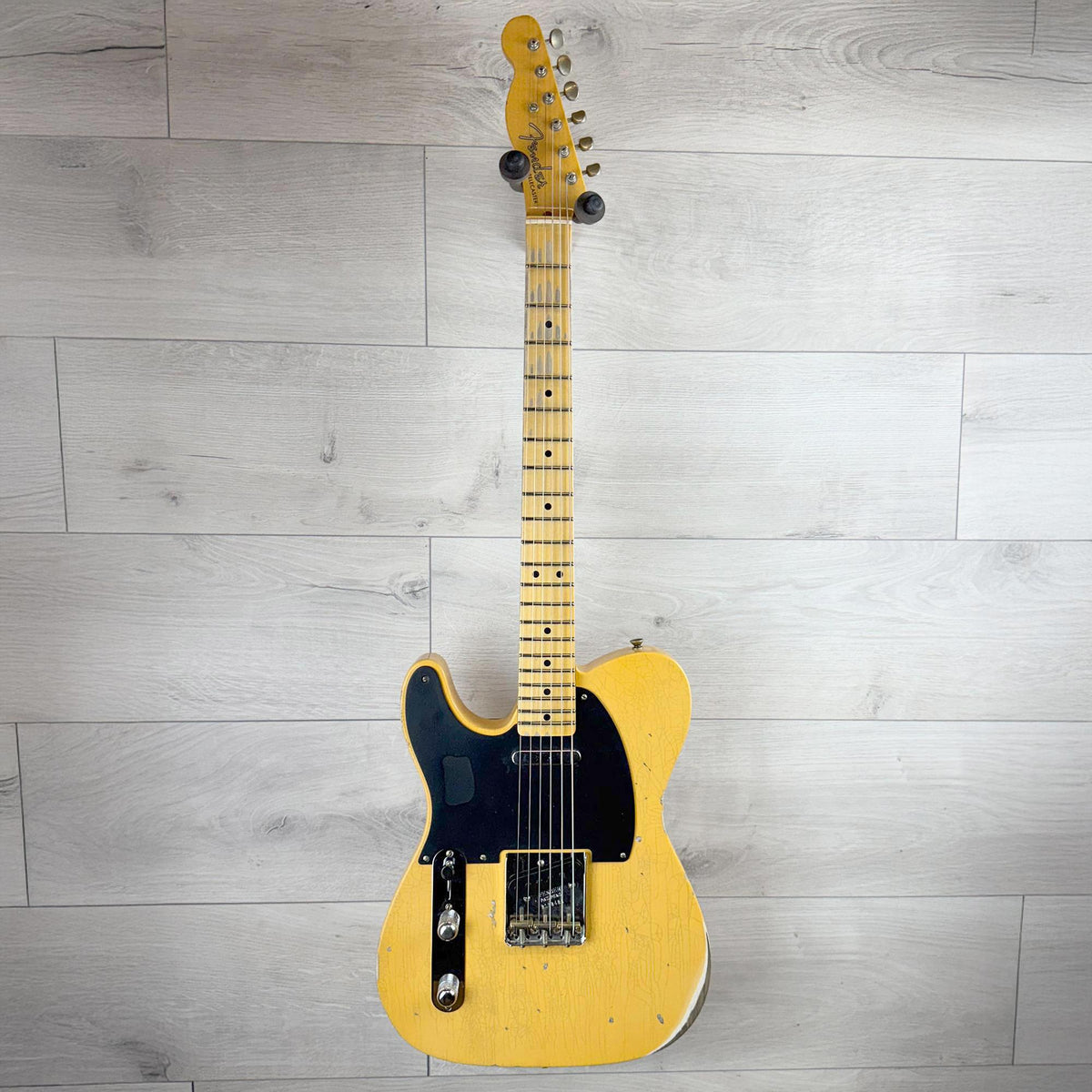 FENDER Custom Shop 52 Telecaster Left Hand Relic - Aged Nocaster Blonde