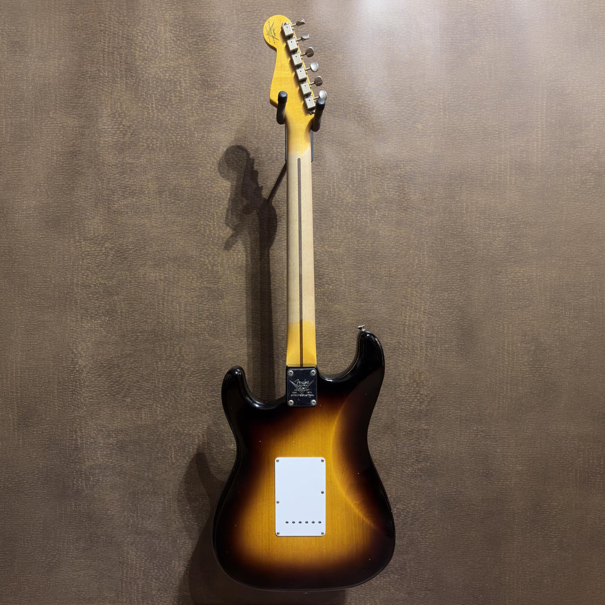 Fender Limited 70th Anniversary Strat Journeyman - 2 Color Sunburst  (Pre-owned)