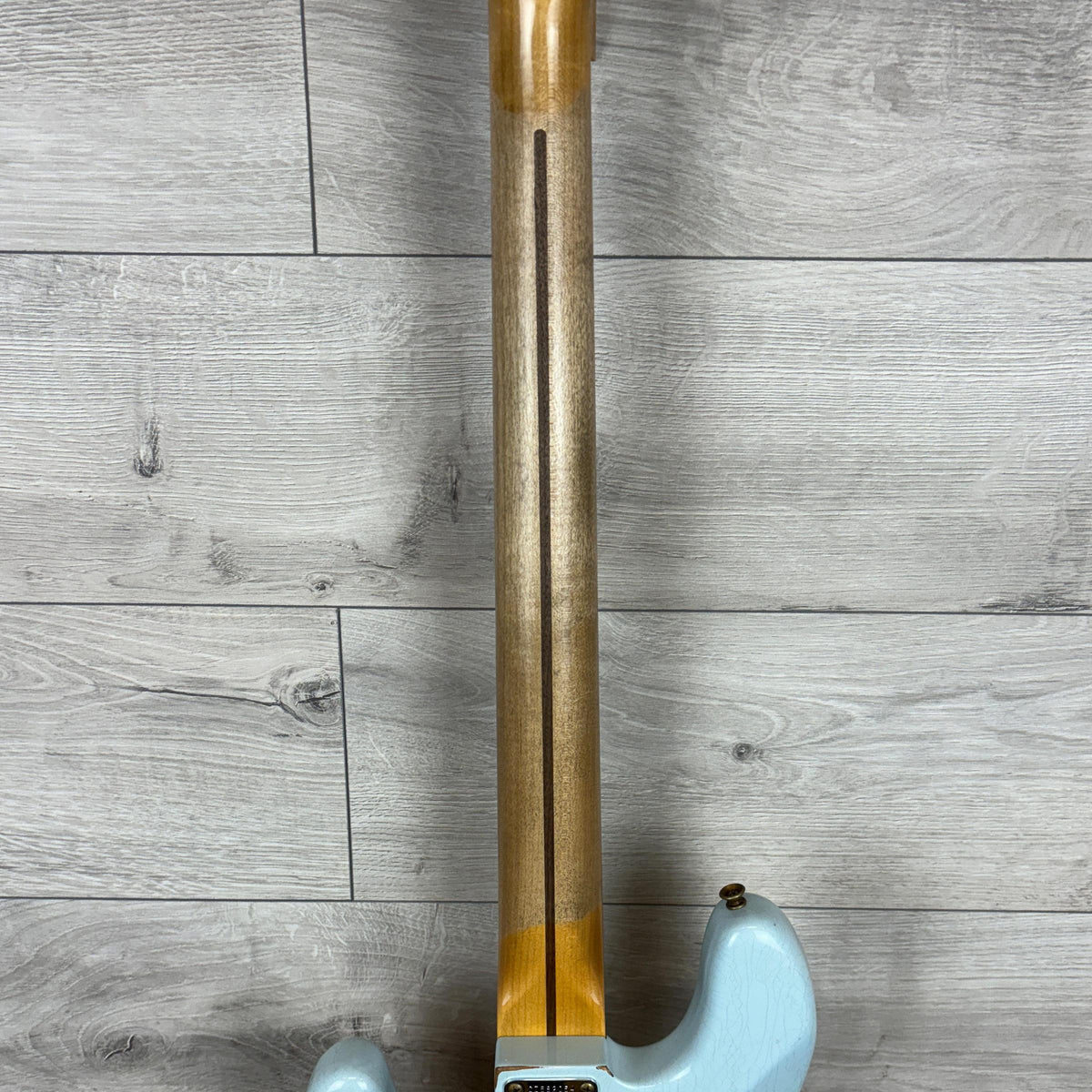 FENDER Custom Shop 1958 Precision Bass Relic, 1-Piece Quartersawn Maple Neck Fingerboard, Aged Sonic Blue